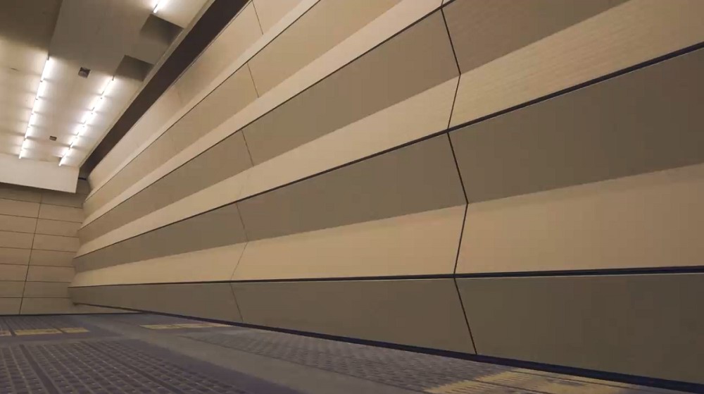 Vertical Folding Operable Partition Walls