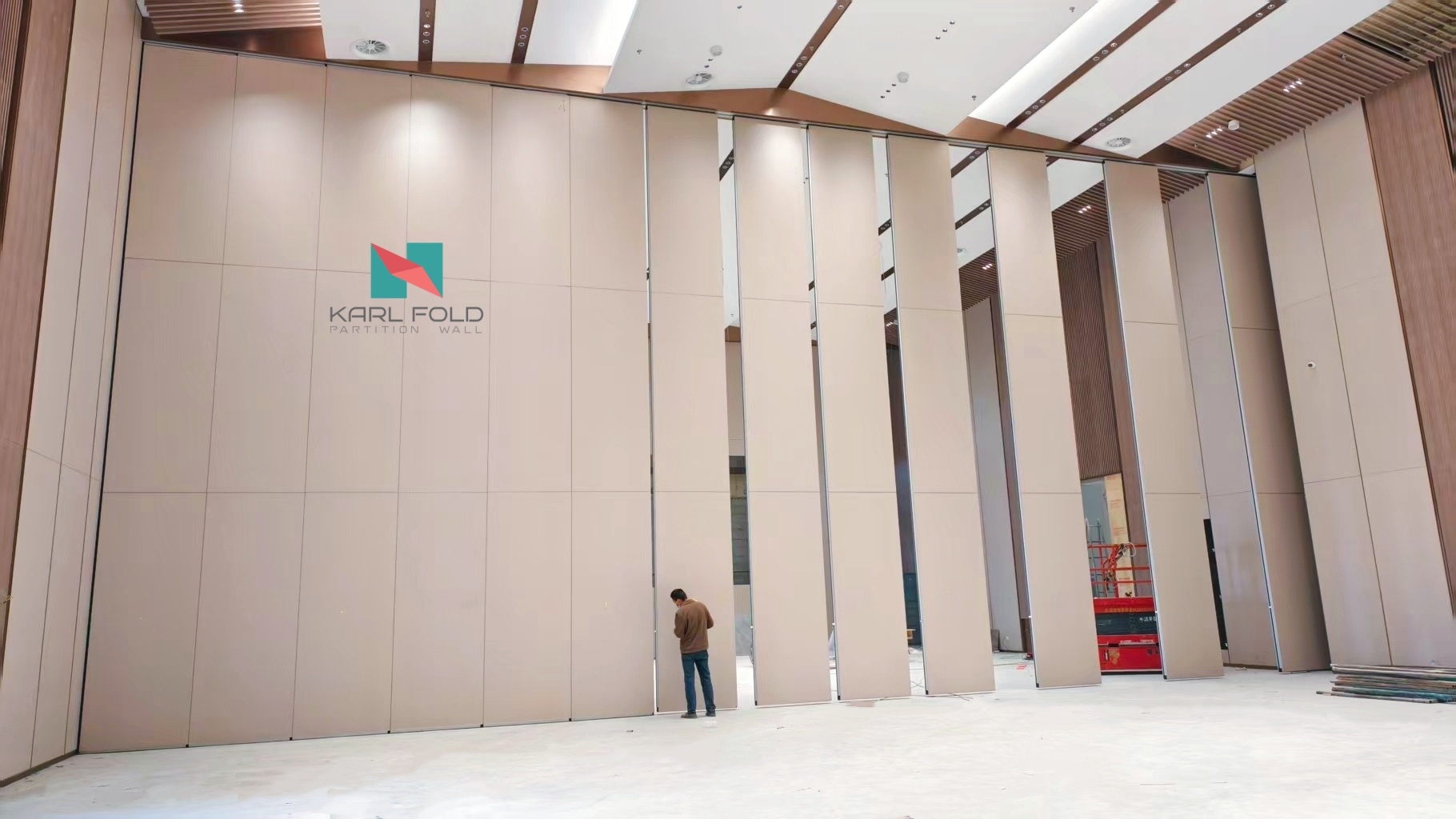 Smart Electric Operable Partitions at the Qingdao Pharmaceutical Industrial Park