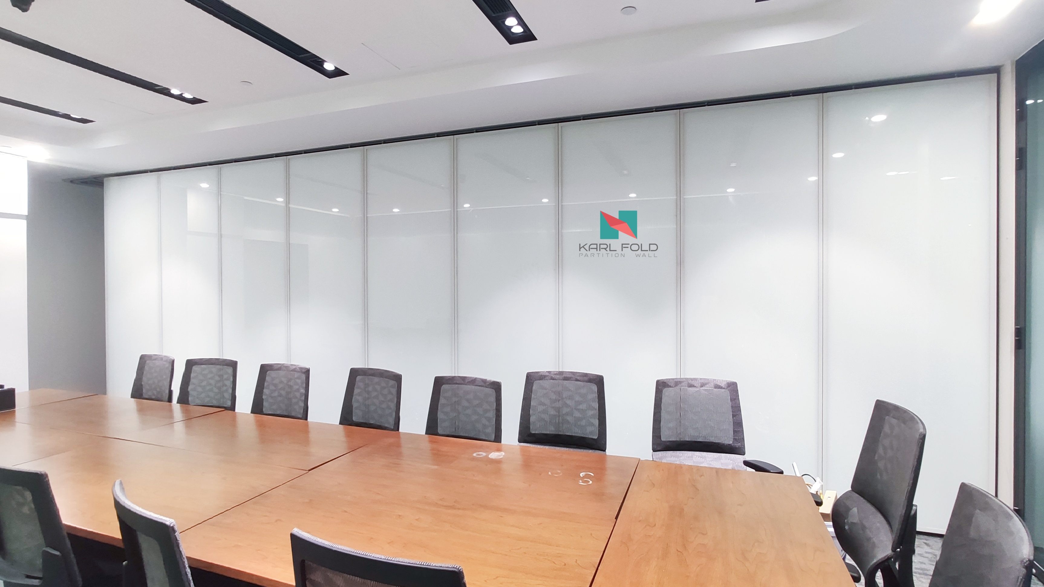 Smart Electric Retractable Movable Partition Walls